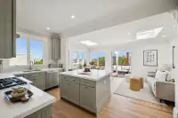 063-135-whitney-street.93993.p3k.040