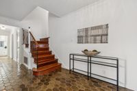 038-301-crestlake-drive.88916.p2k.031.web