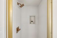 048-301-crestlake-drive.88916.p2k.041.web