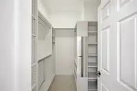 33closet