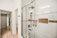 32bath