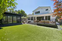 43. 076-2061-sterling-avenue.91230.p3k.076