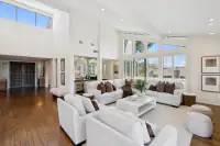 015-28-mansion-court-727.91561.p3k.011