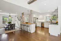 8. 009-1016-greenwood-drive.93264.p3k.007