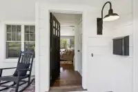 4. 001-1016-greenwood-drive.93264.p3k.001