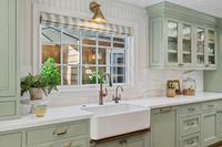 013 - 048 - 6 Snowberry Lane - Kitchen sink
