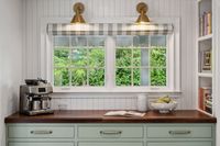 012 - 053 - 6 Snowberry Lane - Coffee area and glass window