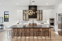023 - 2990 Limestone Road - Kitchen center island
