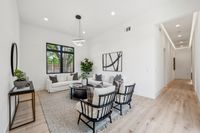 044 - 2990 Limestone Road - Family room