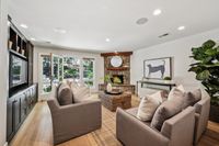 13 - 390 Castello Road - Family room