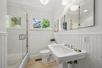 29 - 390 Castello Road - Bathroom sink and toilet