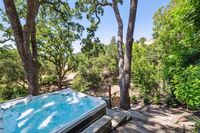43 - 72 Davis Road - Outdoor Tub and trees