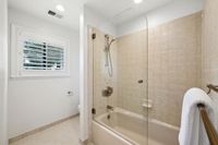 45.75 - 184 - 3369 Stage Coach Drive - Shower area