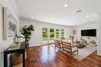 016 - 3190 Bavarian Lane - Family room