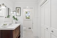 26 - 31 Old Millstone Lane - Bathroom sink and toilet