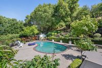 16 - 3815 Palo Alto Drive - Swimming pool area