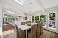 23 - 3815 Palo Alto Drive - Breakfast area