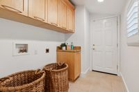 028 - 3165 Lucas Drive - Laundry area
