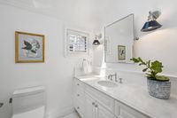 034 - 231 Sundown Terrace - Bathroom sink and toilet