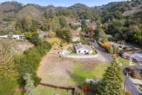 10 - 1183 Glen Road