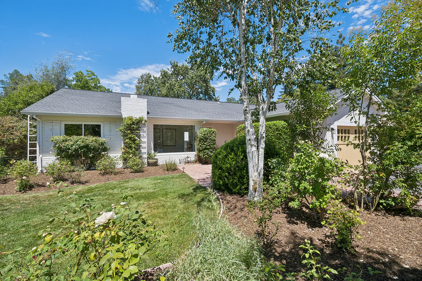 1 _ white-ranch-house-front-exterior-landscaped-yard
