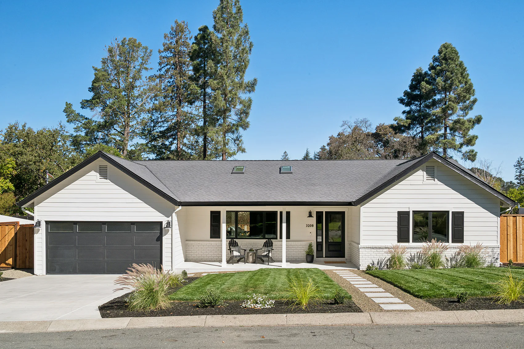 1 _ 3208 Camino Colorados _ Front Exterior Lawn and entry walkway