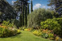 Pathway garden