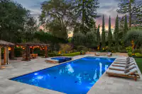 Pool_-arbor_-great-sky-and-up-lighting