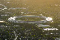 Silicon-Valley-Is-Having-a-Hollywood-Moment-and-Atherton-Real-Estate-Is-Part-of-the-Story2