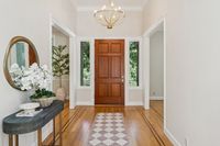 SR515Lobby35K