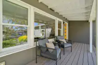 Bloom473Frontporch3K