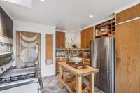 539 Munich St 16
