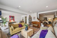 539 Munich St 29