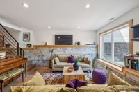 539 Munich St 31