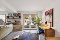 539 Munich St 33