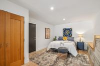 539 Munich St 36