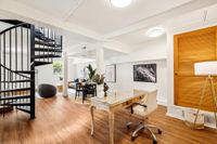 2448 Greenwhich Street 44