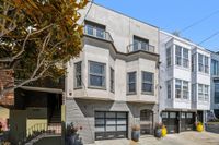 2764 Greenwich St 20