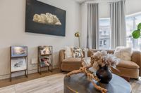 2764 Greenwich St 42
