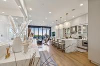 2764 Greenwich St 50