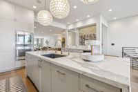 2764 Greenwich St 54