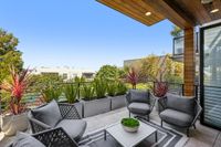 2764 Greenwich St 66