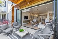 2764 Greenwich St 68