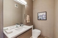 2764 Greenwich St 76