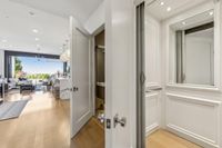 2764 Greenwich St 78