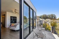 2764 Greenwich St 89