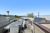 2764 Greenwich St 119