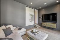 2764 Greenwich St 151