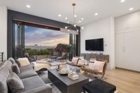 2764 Greenwich St 176