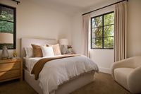 608 Seminary Dr 41